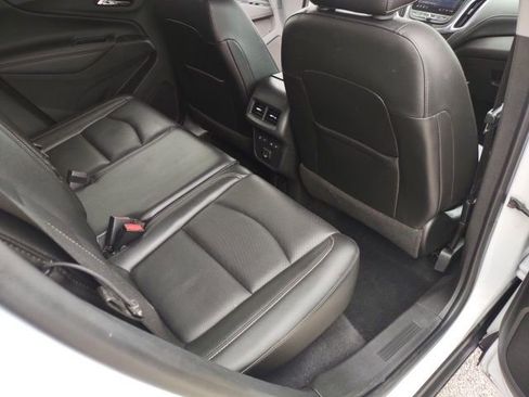 Used 2021 Chevrolet Equinox Premier AWD/4WD image 22