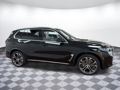 New 2026 BMW X5 xDrive40i w/ Climate Comfort Package AWD/4WD image 8