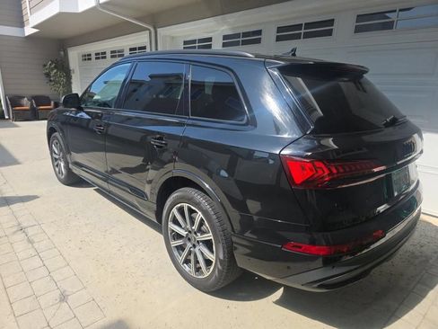Used 2023 Audi Q7 2.0T Premium Plus w/ Premium Plus Package AWD/4WD image 3