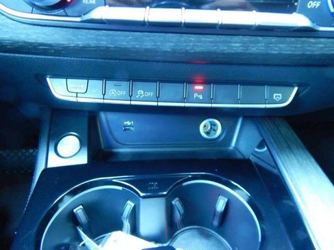 Used 2022 Audi A4 2.0T Premium Plus image 38