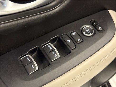 Certified 2023 Honda HR-V EX-L image 21