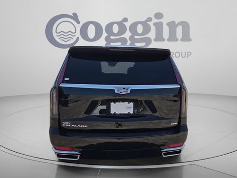 Used 2024 Cadillac Escalade Premium Luxury w/ Performance Package AWD/4WD image 4