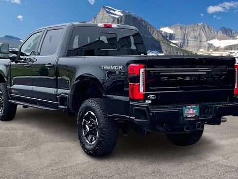 Used 2025 Ford F350 Platinum w/ Tremor Off-Road Package AWD/4WD image 13