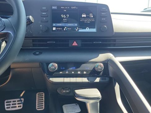 New 2026 Hyundai Elantra Sport FWD image 15