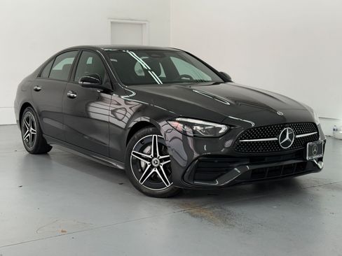 Used 2023 Mercedes-Benz C 300 4MATIC Sedan image 6