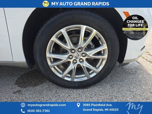 Used 2023 Buick Enclave Essence w/ Experience Buick Package AWD/4WD image 31