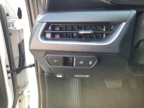 Used 2025 Kia K4 FWD image 21