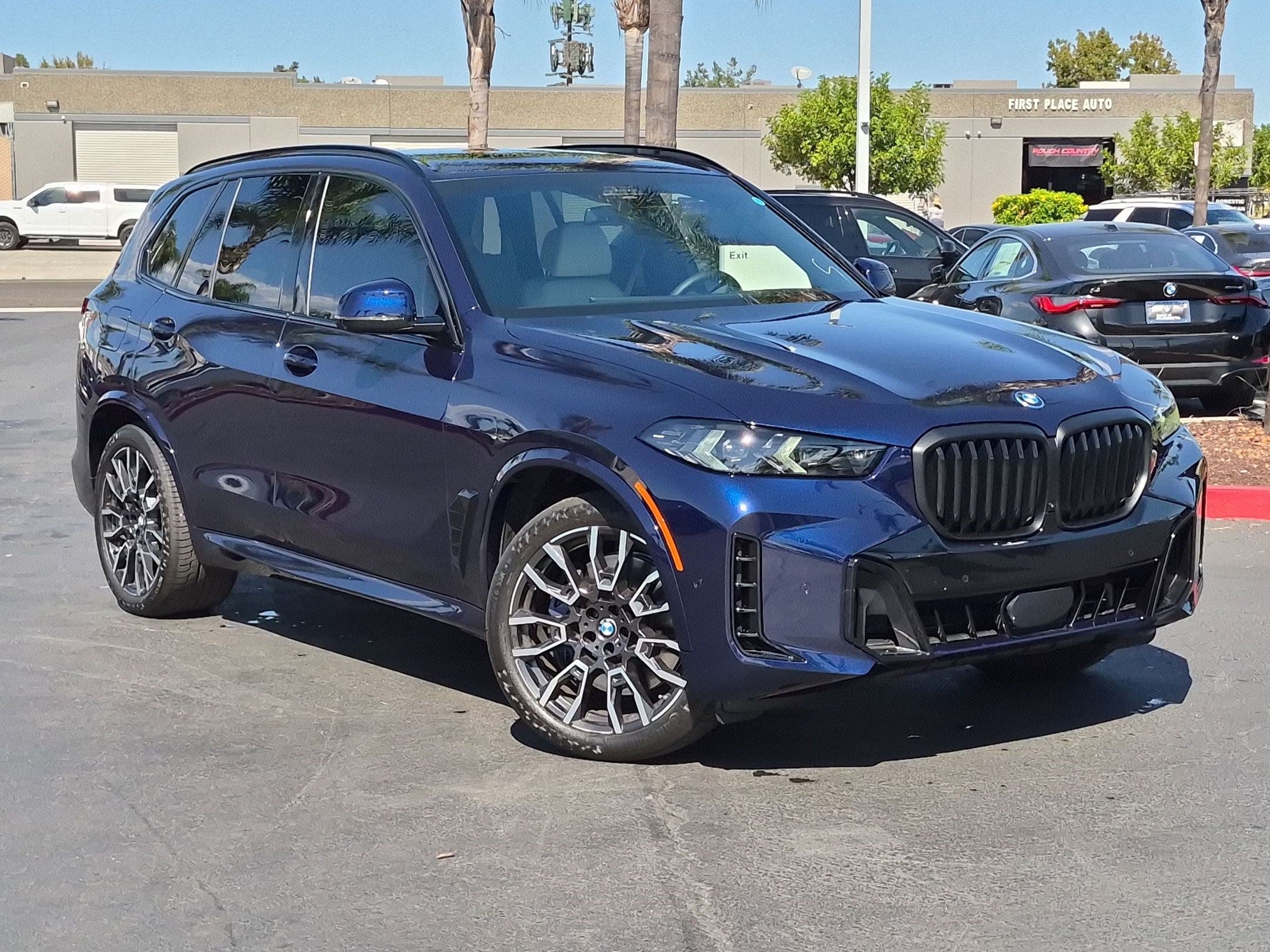 Used 2026 BMW X5 xDrive50e w/ Executive Package AWD/4WD image 2