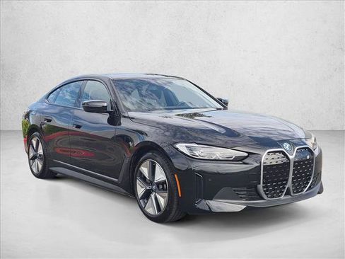 Certified 2023 BMW i4 eDrive35 w/ Premium Package RWD image 3