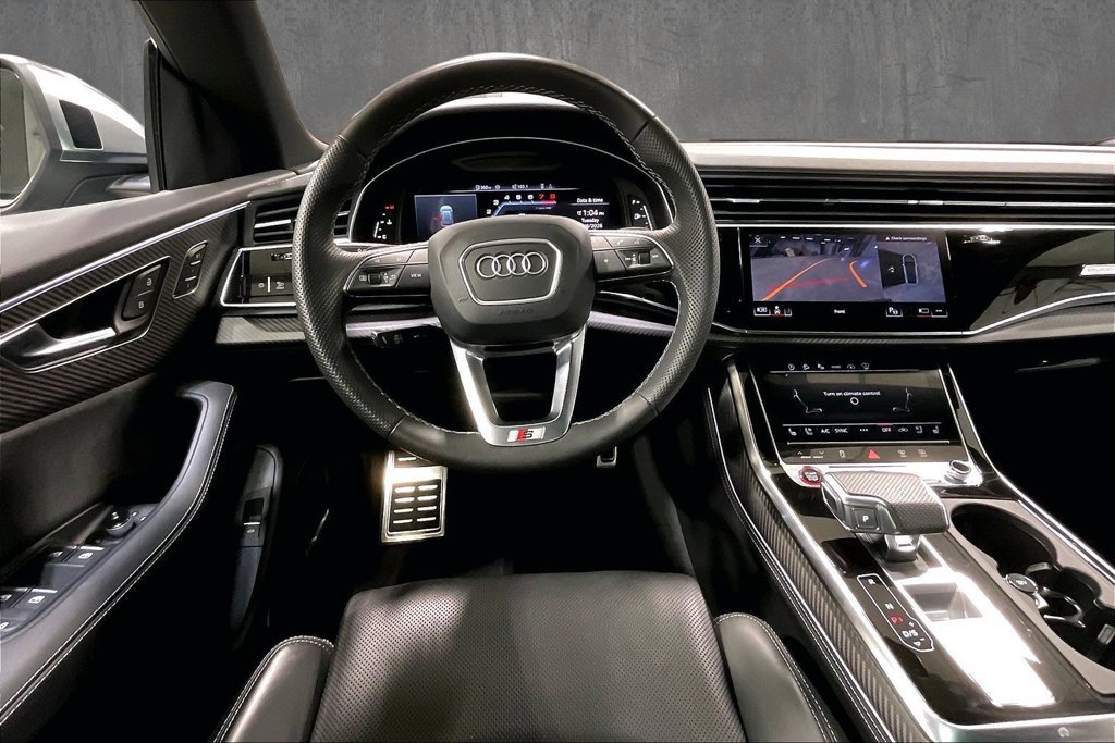 Used 2024 Audi SQ8 Prestige AWD/4WD image 9