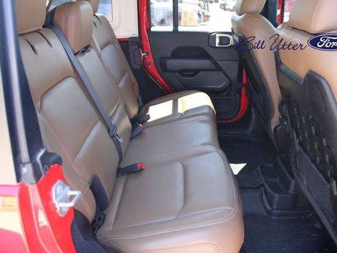 Used 2021 Jeep Wrangler Unlimited Rubicon AWD/4WD image 12