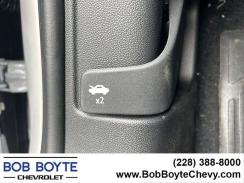 New 2025 Chevrolet Equinox EV RS w/ Convenience Package II image 8