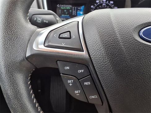 Used 2020 Ford Fusion SE w/ Equipment Group 151A image 13