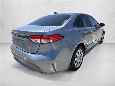 Used 2020 Toyota Corolla LE FWD image 4
