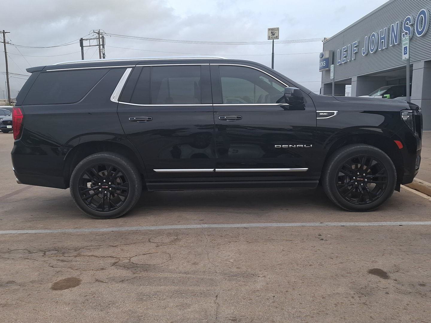 Used 2024 GMC Yukon Denali w/ Max Trailering Package RWD image 29