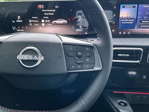 New 2026 Nissan Sentra SR w/ Floor Mat Package FWD image 14