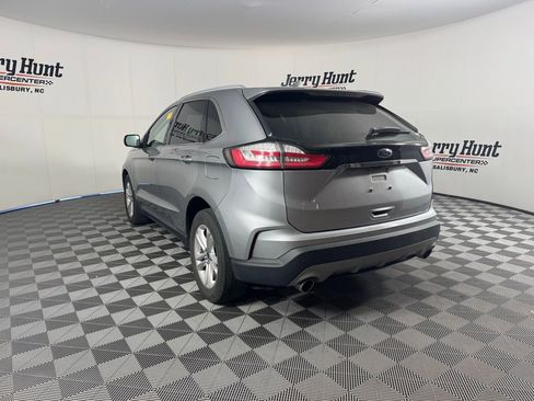 Used 2020 Ford Edge SEL AWD/4WD image 12