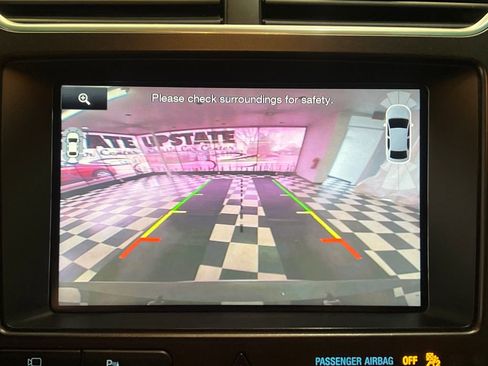 Used 2016 Ford Explorer Limited image 28