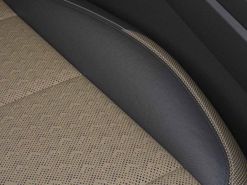 New 2025 Chevrolet Equinox ACTIV w/ Convenience Package III image 21