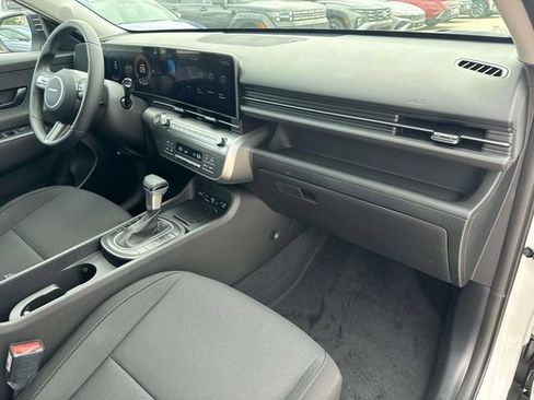 New 2026 Hyundai Kona SEL Sport FWD image 17