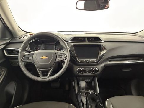 Certified 2022 Chevrolet TrailBlazer LT w/ Convenience Package image 20