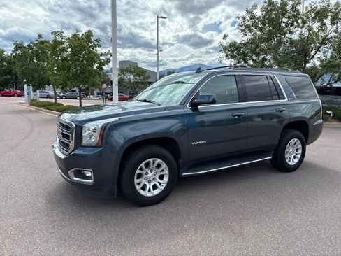 Used 2020 GMC Yukon SLT AWD/4WD image 3
