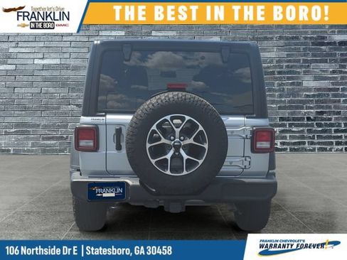 Used 2024 Jeep Wrangler Unlimited Sport AWD/4WD image 4