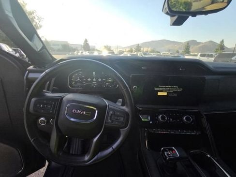 Used 2024 GMC Sierra 1500 AT4X AWD/4WD image 4