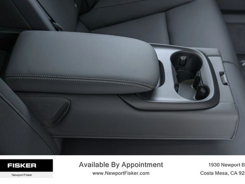 Used 2024 Lucid Air Touring AWD/4WD image 31
