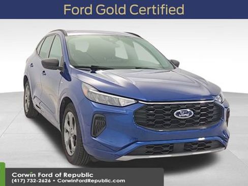 Used 2023 Ford Escape ST-Line image 1