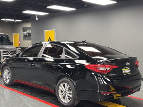 Used 2015 Hyundai Sonata SE w/ Option Group 09 image 4