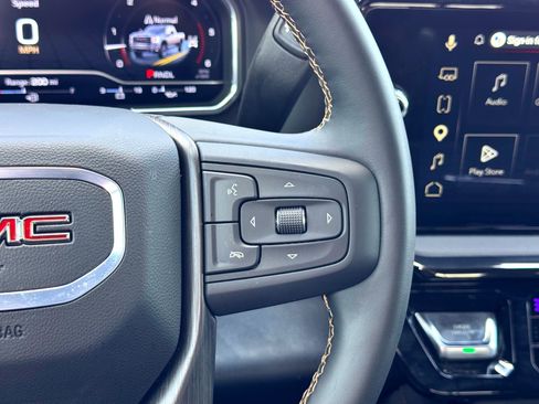 Used 2024 GMC Sierra 2500 AT4 w/ AT4 Premium Plus Package image 26