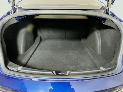 Used 2018 Tesla Model 3 Long Range RWD image 28
