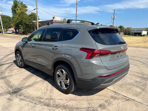 Used 2023 Hyundai Santa Fe SEL FWD image 11