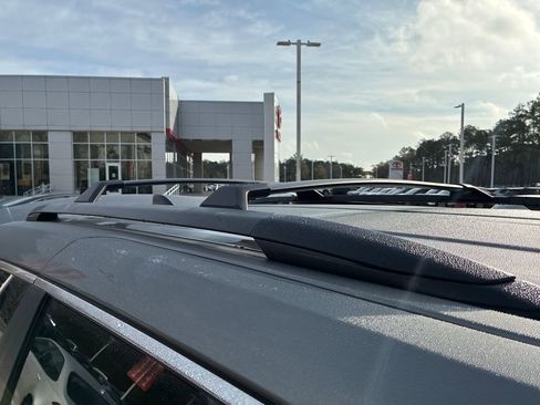 New 2026 Toyota Sienna XLE image 32