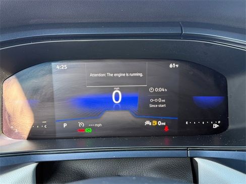 Certified 2022 Volkswagen Taos SE image 16