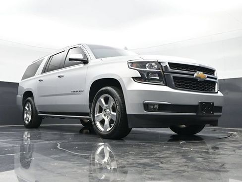 Used 2016 Chevrolet Suburban LT AWD/4WD image 46