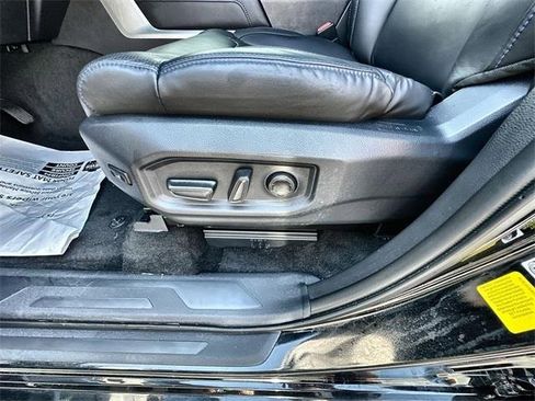 Used 2025 Toyota Tundra Platinum image 21