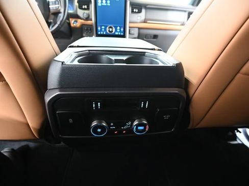 Used 2024 Ford Expedition Max Platinum AWD/4WD image 39