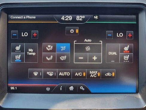 Used 2014 Ford F150 FX4 w/ Equipment Group 402A Luxury AWD/4WD image 15