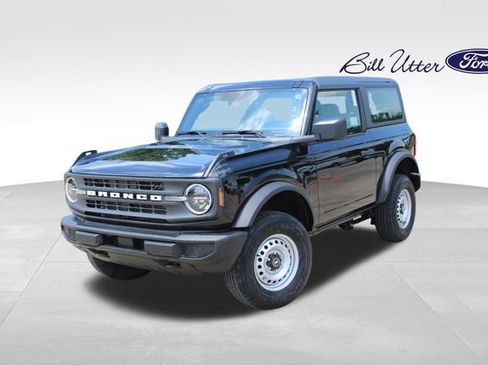 New 2026 Ford Bronco 2-Door AWD/4WD image 1