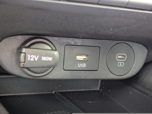 Certified 2025 Hyundai Elantra SEL FWD image 21