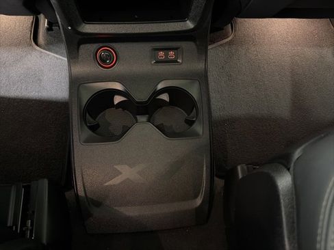 Used 2025 BMW X7 xDrive40i w/ Executive Package image 29