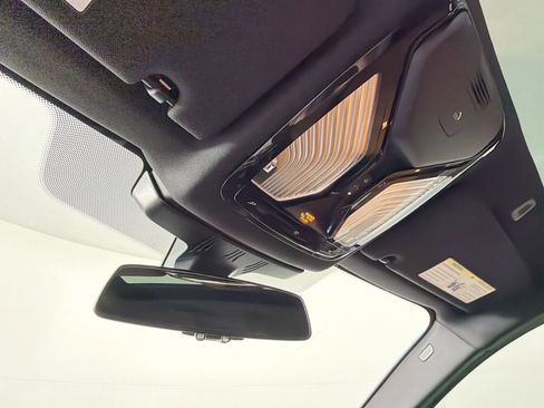 Certified 2023 BMW 540i w/ Premium Package image 20