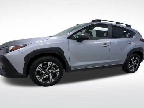 Used 2025 Subaru Crosstrek 2.5i Premium AWD/4WD image 4