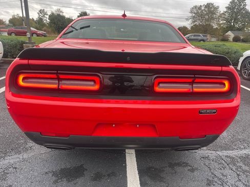 Used 2023 Dodge Challenger SXT w/ Plus Package image 6