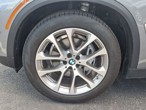 Used 2024 BMW X5 xDrive40i AWD/4WD image 4