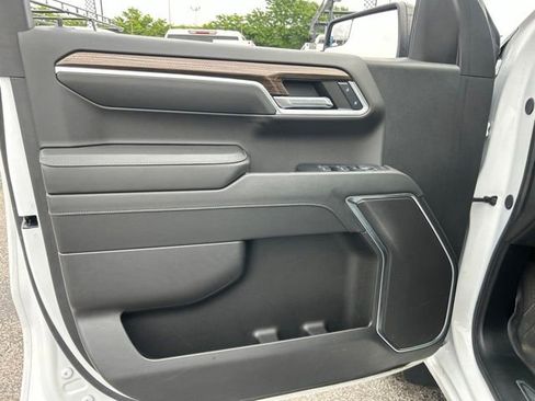 Used 2024 Chevrolet Silverado 1500 RST w/ Protection Package AWD/4WD image 11