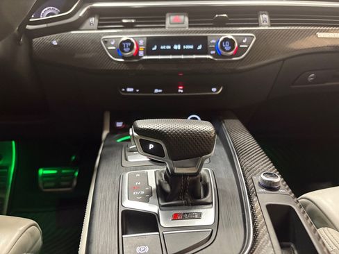 Used 2018 Audi RS 5 AWD/4WD image 22