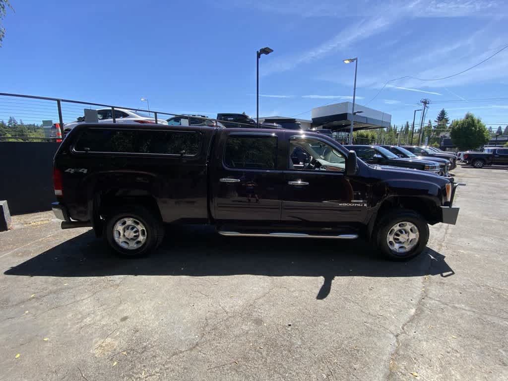 Used 2008 GMC Sierra 2500 SLT w/ Sun And Navigation Package AWD/4WD image 7